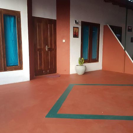 Budget House Weligama Exteriör bild