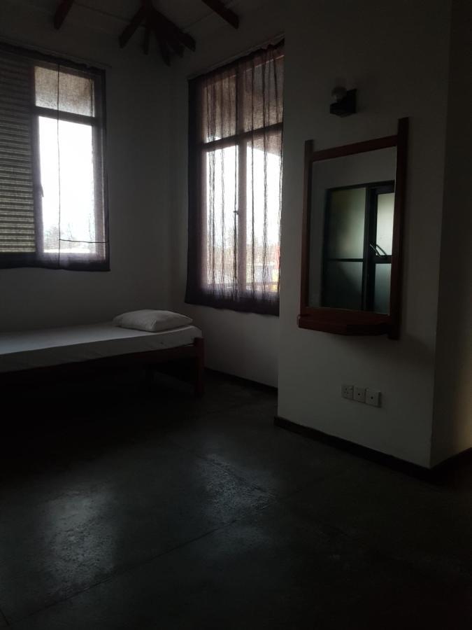 Budget House Weligama Exteriör bild